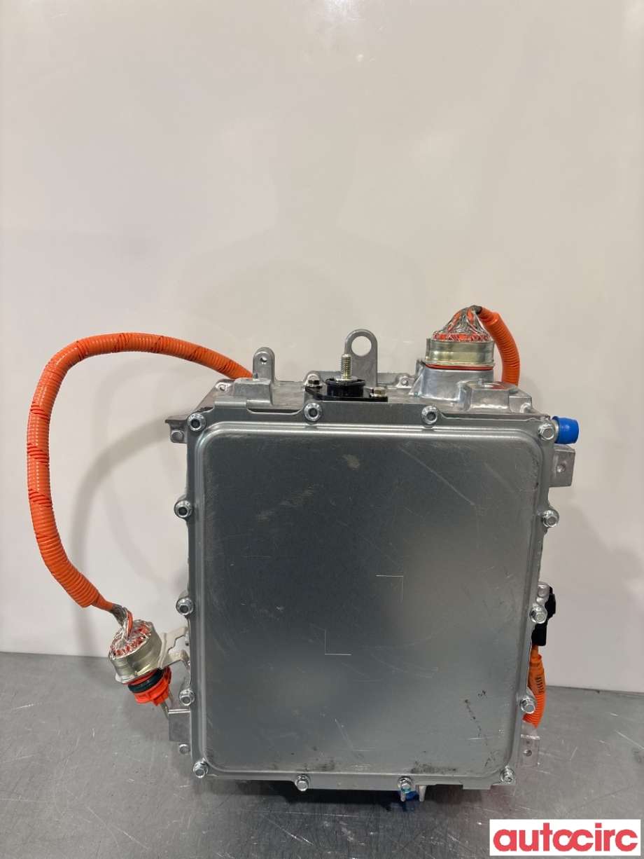 Batterilader (OBC - On Board Charger) til Mitsubishi Outlander 2015-->> (Type III, Fase 2)  (MITSUBISHI|9481A151|W005T70272|)