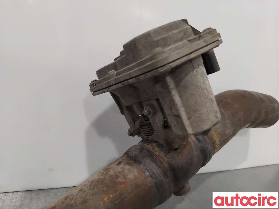 Eksos fremre til VW Passat 2015-2019 (Fase 1) (B8) (B8) (VOLKSWAGEN|5Q0253101AM||5Q0253101AS)