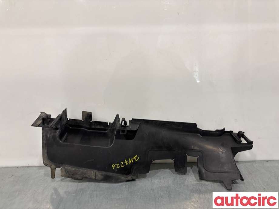 Diverse deler til VW Passat 2015-2019 (Fase 1) (B8) (B8) (VOLKSWAGEN|3G0121284C|)