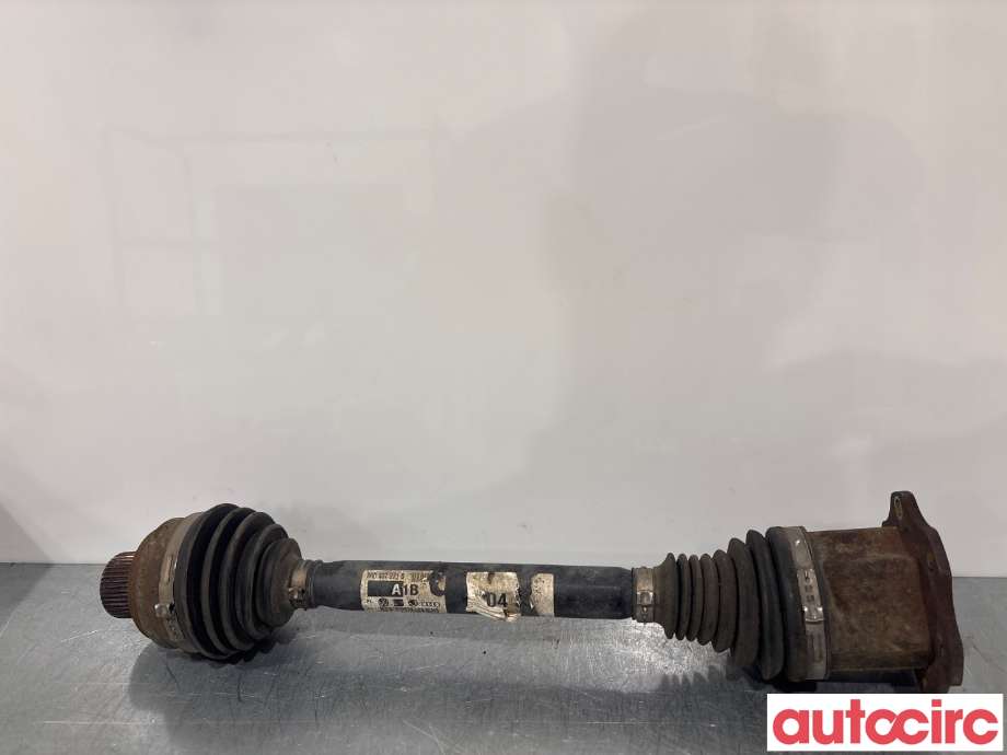 Drivaksel venstre foran til Audi Q5, 2008-2012 (Type I, Fase 1)  (AUDI|8R0407271B)