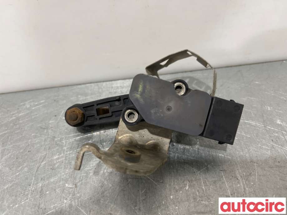 Sensor nivå til BMW i3 2013-2022  (BMW|37146870200|101724-01333|6870200)