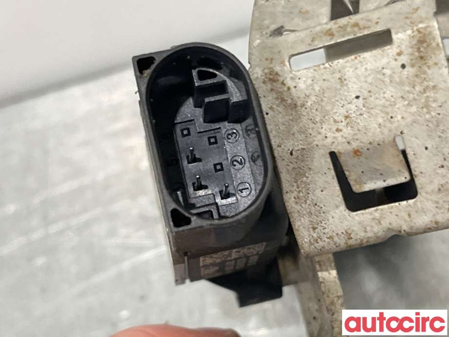 Sensor nivå til BMW i3 2013-2022  (BMW|37146870200|101724-01333|6870200)