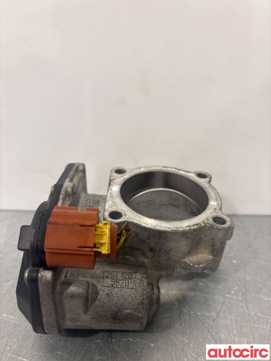 Spjeldhus til Opel Mokka 2012-2016 (Type I, Fase 1) (OPEL|55567727|)