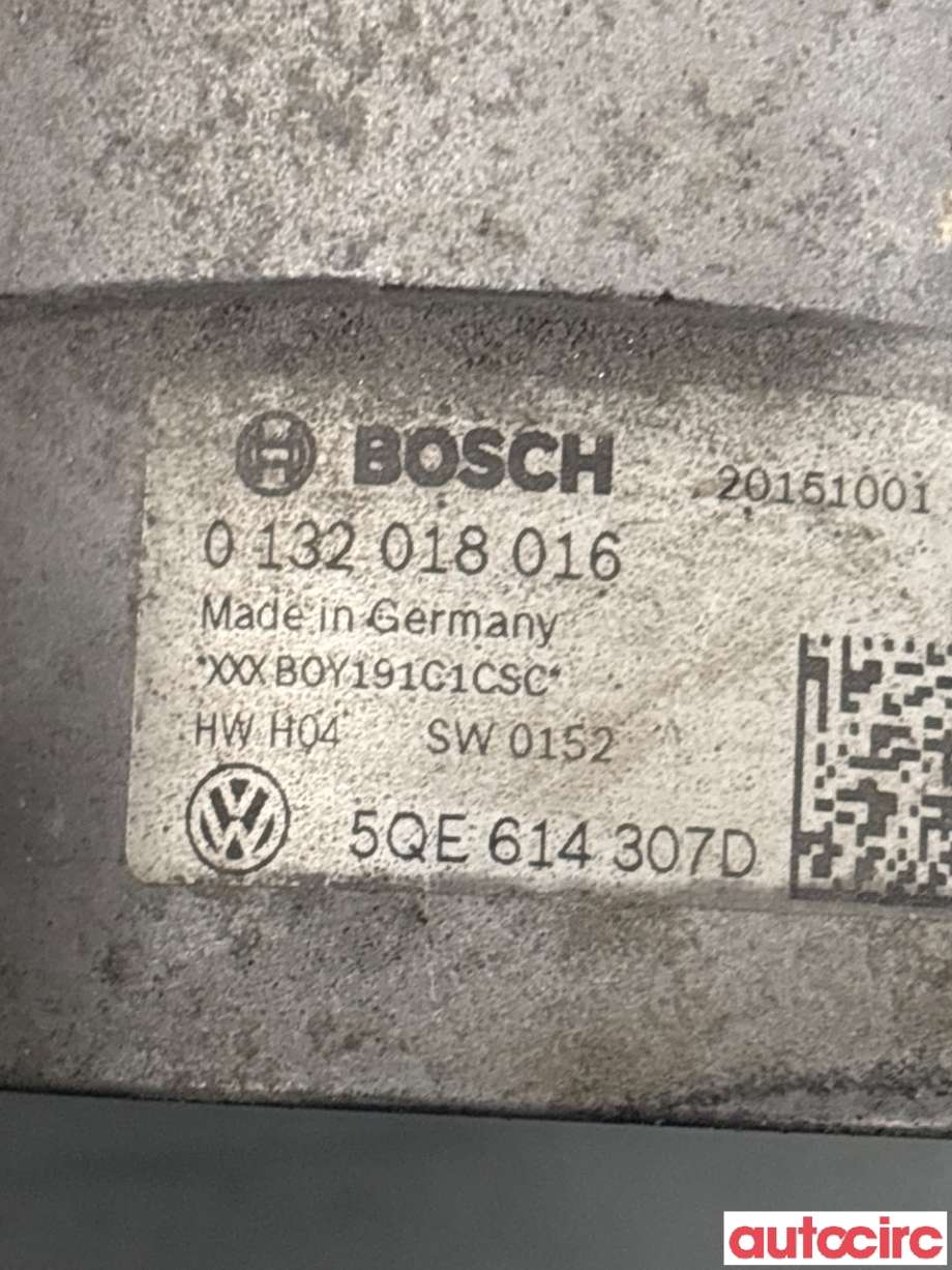 Bremsefordeler til VW Passat 2015-2019 (Fase 1) (B8) (B8) (VOLKSWAGEN|5QE614307D|0132018016)
