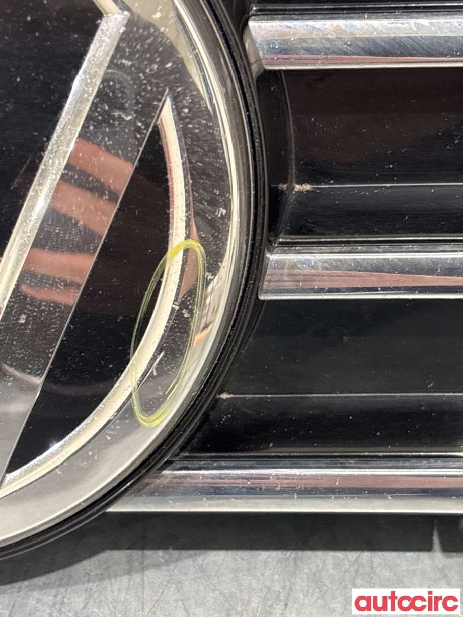 Grill til VW Passat 2015-2019 (Fase 1) (B8) (B8) (VOLKSWAGEN|3G0853651F|)