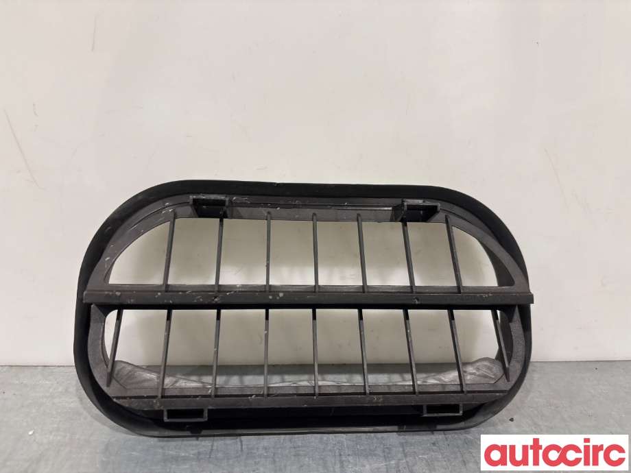Diverse deler til VW Passat 2015-2019 (Fase 1) (B8) (B8) (VOLKSWAGEN|6R0819465A|)
