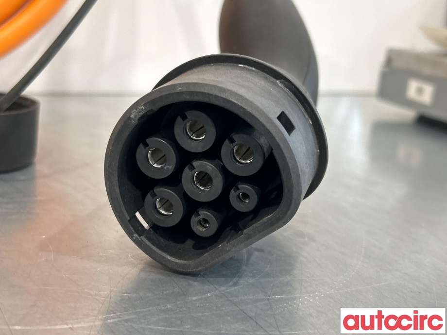 Batterilader kabel til Toyota bZ4X 2022-->>  (TOYOTA|5555000242|)