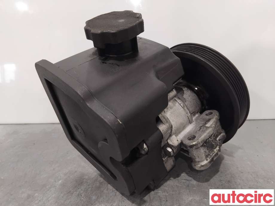 Servo pumpe mekanisk til Mercedes C-Klasse 2007-2011 (Fase 1) (W204) (W204) (MERCEDES|A0044667001|)