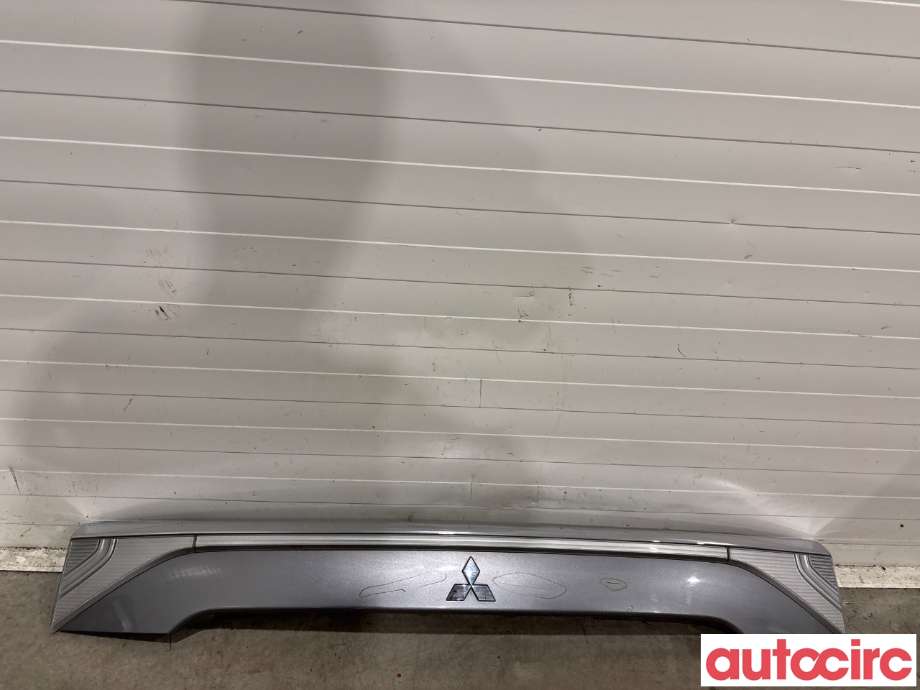 Bakluke/bakdør håndtak til Mitsubishi Outlander, 2012-2015 (Type III, Fase 1)  (MITSUBISHI|5817A255HB)