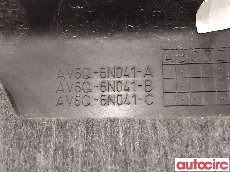 Motordeksel over motor til Volvo V40 2012-2019  (VOLVO|31338579||AV6Q-6N041-A)