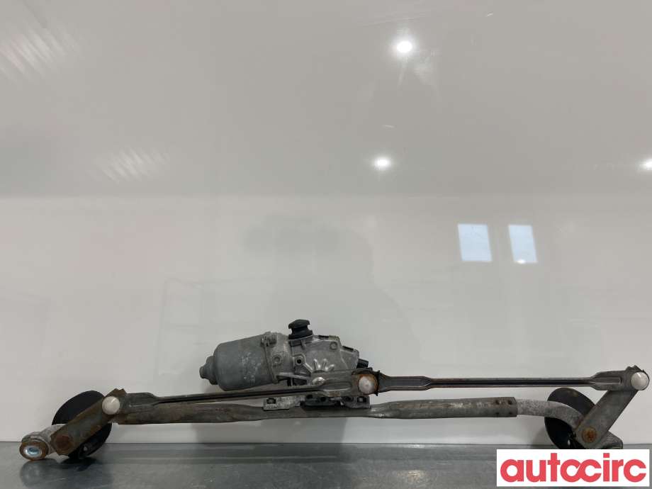 Viskermotor frontrute til Toyota Hilux 2006-2011 (TOYOTA|851100K060|)