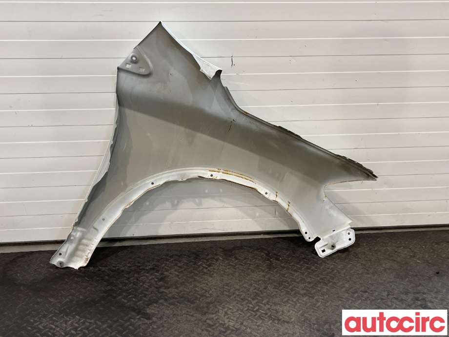 Skjerm venstre foran til Suzuki SX4 S-CROSS 2013-->> (Type II)  (SUZUKI|57711-61M10|)