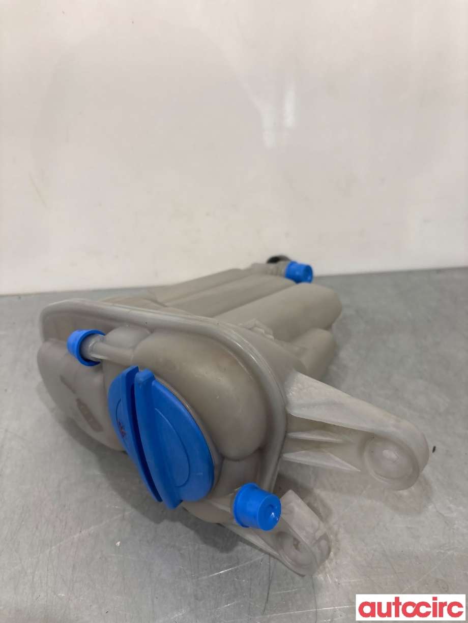 Ekspansjonstank til Audi Q5 2012-2017 (Type I, Fase 2) (AUDI|8K0121403Q|)