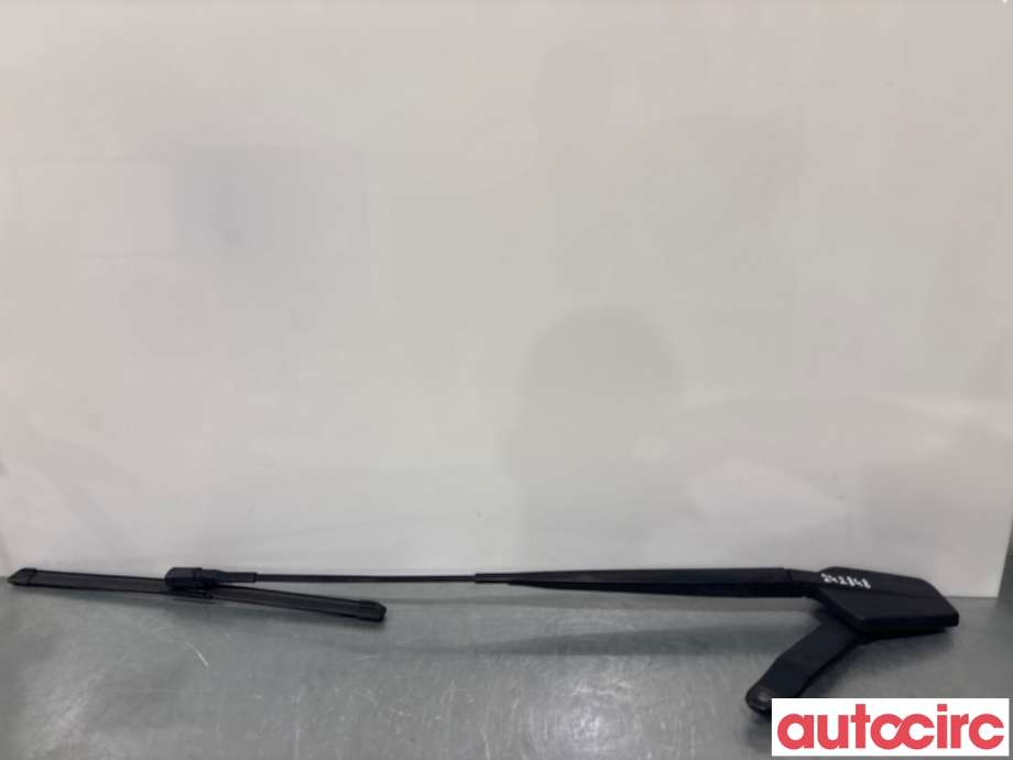 Viskerarmer frontrute til Mercedes Vito, 2014-->> (W447) (W447) (MERCEDES|A4478200100)