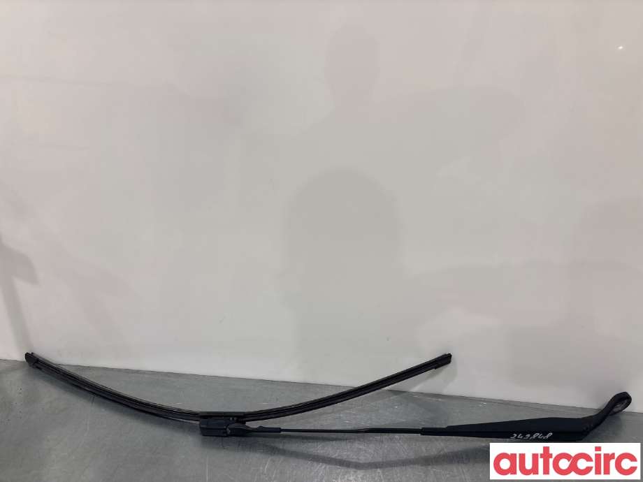 Viskerarmer frontrute til Mercedes Vito, 2014-->> (W447) (W447) (MERCEDES|A4478200000)