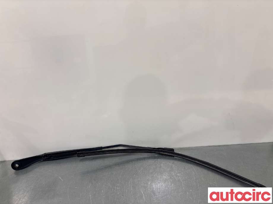 Viskerarmer frontrute til Mercedes Vito 2014-->> (W447) (W447) (MERCEDES|A4478200000|)