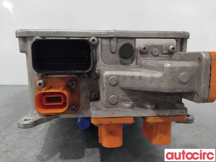 Batterilader (OBC - On Board Charger) til VW Passat 2015-2019 (Fase 1) (B8) (B8) (VOLKSWAGEN|5QE915682M|10138780)