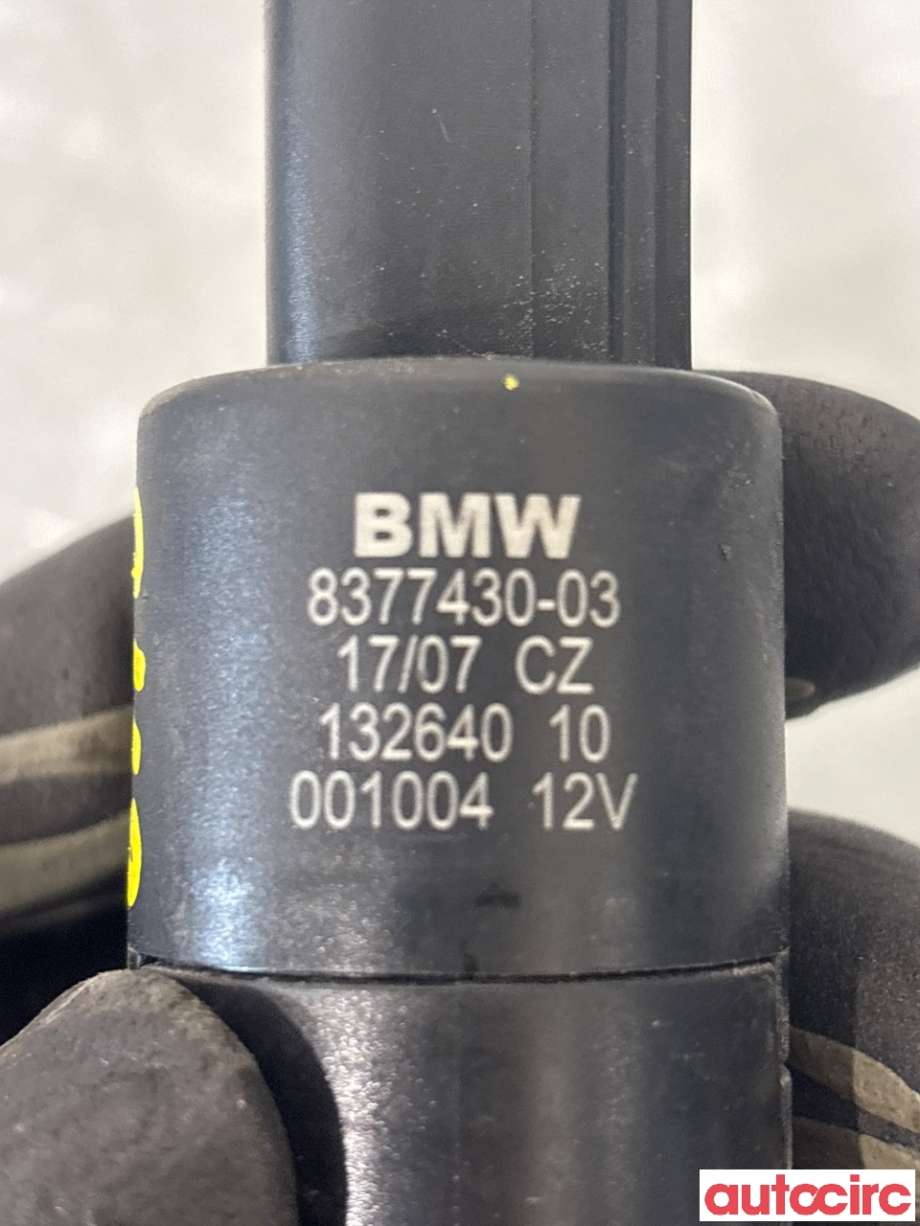 Spylerpumpe til BMW X5 2007-2013 (E70) (E70) (BMW|67637217792||8377430)