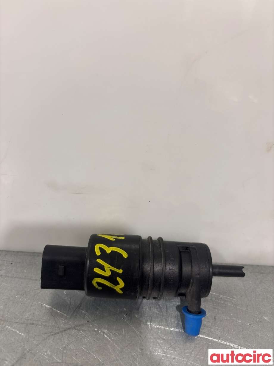 Spylerpumpe foran til BMW X5 2007-2013 (E70) (E70) (BMW|67126934160||6934160)