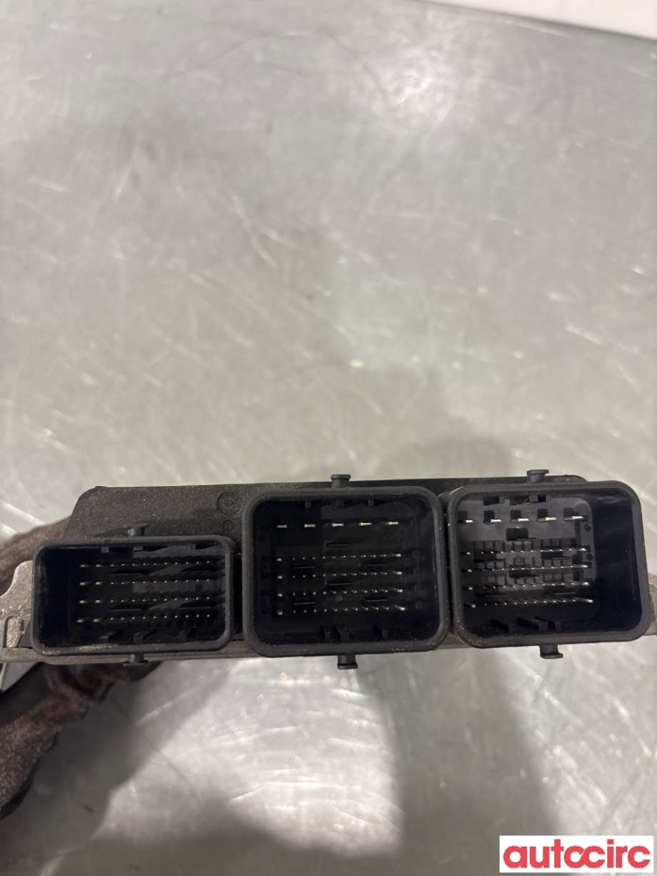 Styreenhet motor til Volvo V60 2010-2013 (Type I, Fase 1)  (VOLVO|36001832|S180134102|31372489)