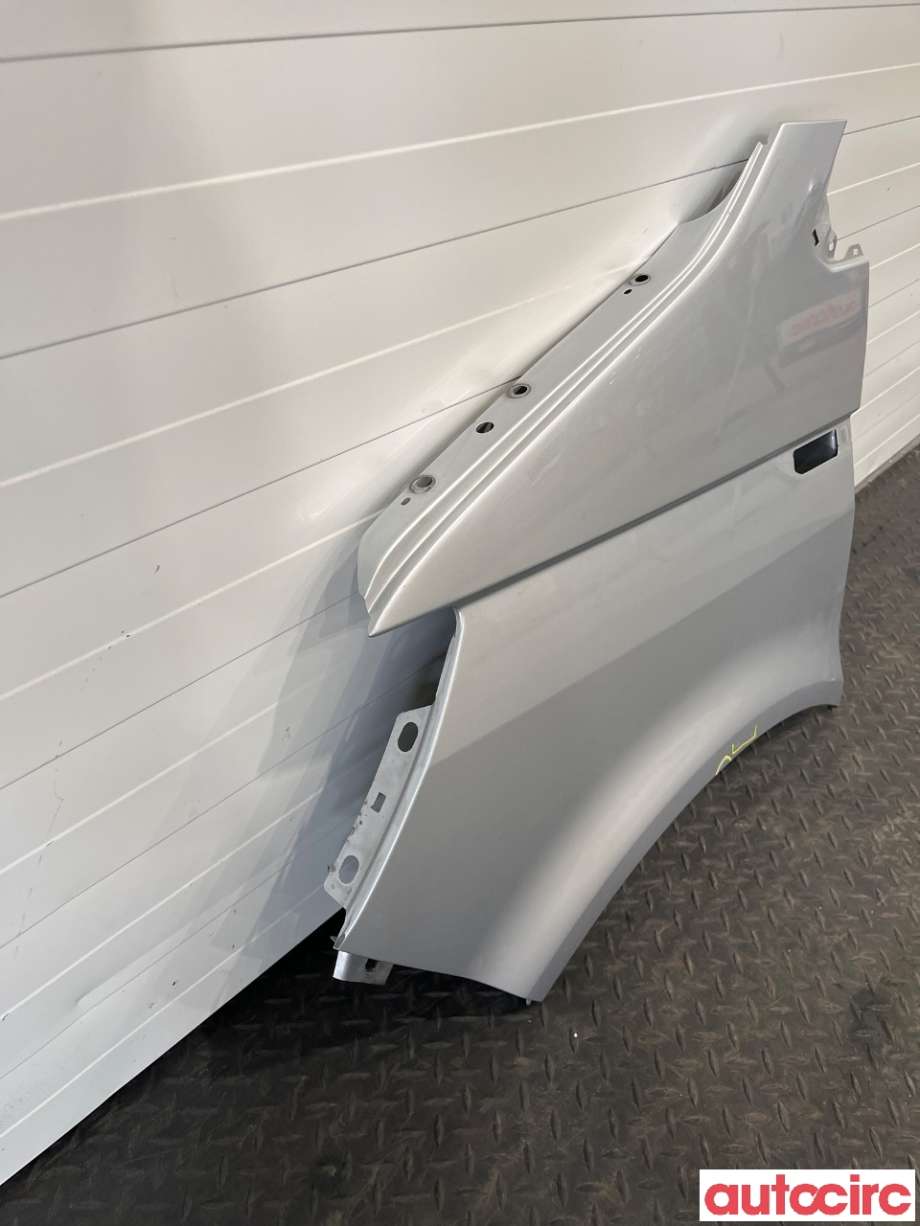 Skjerm venstre foran til VW Transporter / Caravelle 2015-2019 (T6) (T6) (VOLKSWAGEN|7E0821101B|7E0821101A)