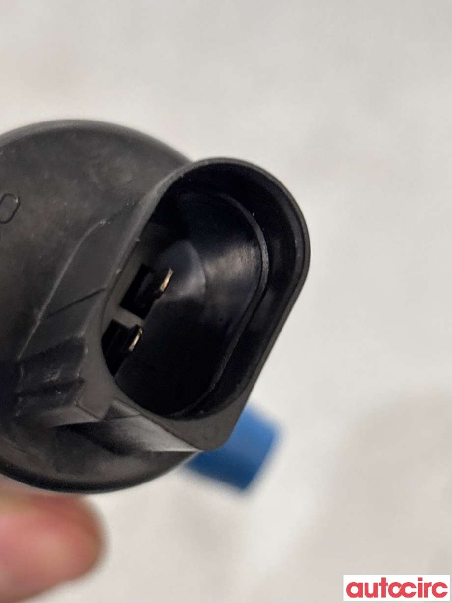 Spylerpumpe til VW Transporter / Caravelle 2003-2009 (Fase 1) (T5) (T5) (VOLKSWAGEN|3B7955681)