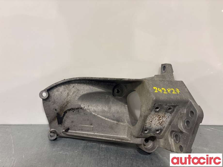 Motorfeste til Volvo V40 2012-2019 (VOLVO|31370633|)