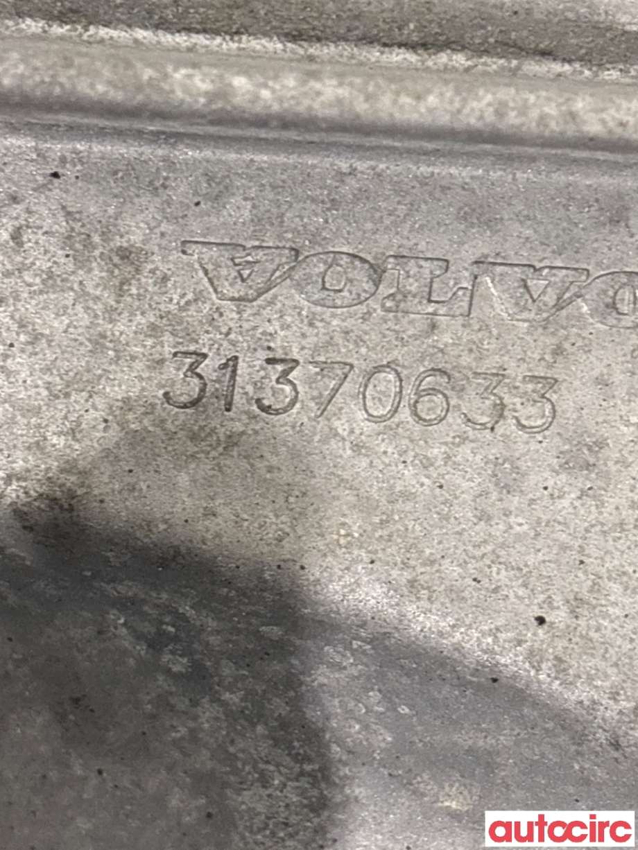 Motorfeste til Volvo V40 2012-2019 (VOLVO|31370633|)