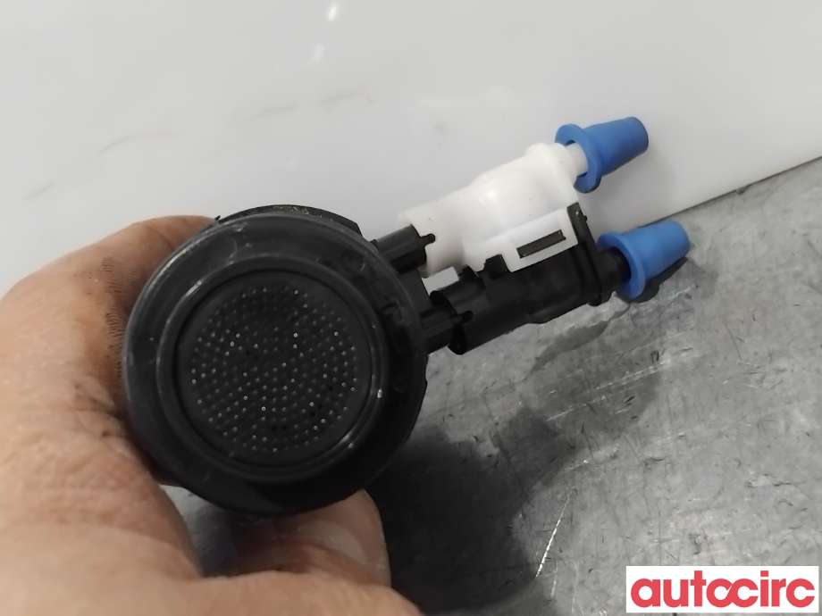 Spylerpumpe foran til Ford Fiesta 2017-->> (Type VII)  (FORD|2164116||H1BB-17664-AC)