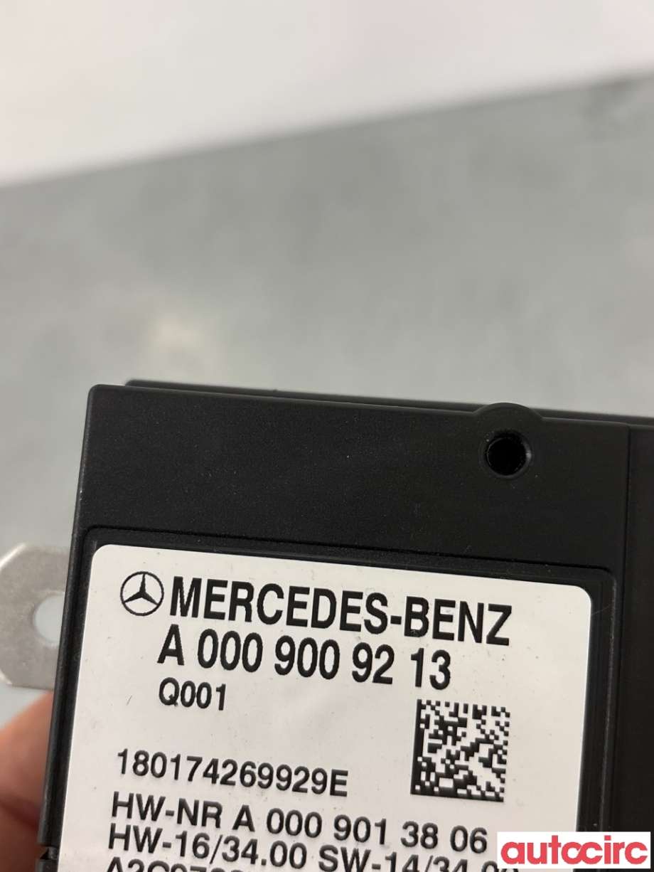 Styreenhet drivstoffpumpe til Mercedes Vito 2014-->> (W447) (W447) (MERCEDES|A0009009213)