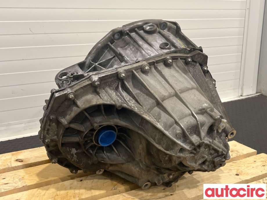Girkasse manuell 6-trinn til Nissan NV400 2012-->>  (NISSAN|3201003Q2F|C041568|3201003Q2W)