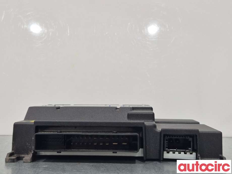 Bilstereo forsterker til VW Golf VII 2012-2017 (Fase 1)  (VOLKSWAGEN|5G0035456|)