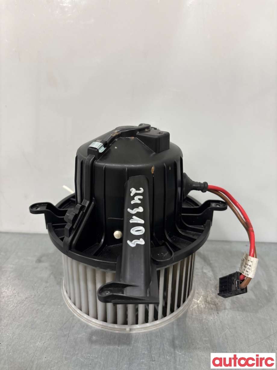 Varmeapparat motor til Mercedes Vito 2014-->> (W447) (W447) (MERCEDES|A0008304701|)