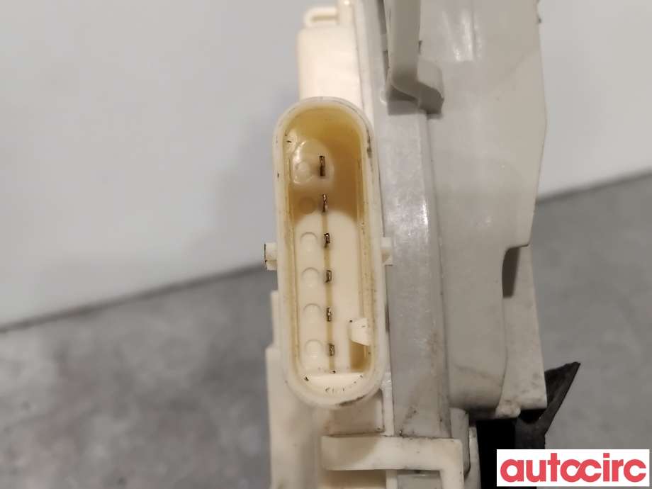 Låsekasse høyre foran til Audi A4 2007-2014 (Type IV) (B8) (B8) (AUDI|8J1837016C||8J1837016E)