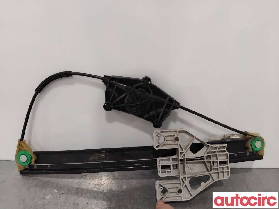 Ruteheis til Audi A4 2007-2014 (Type IV) (B8) (B8) (AUDI|8K0839462A|1021-923065-103|8K0839462C)