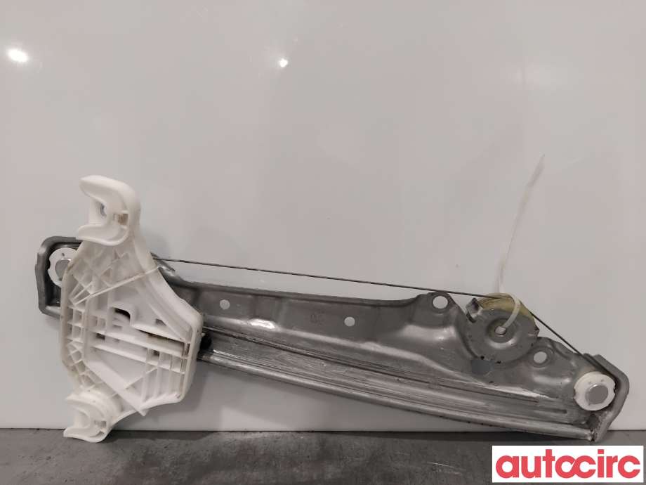 Ruteheis til Hyundai Ioniq 5 2021-->> (HYUNDAI|83404GI000||83402GI000)