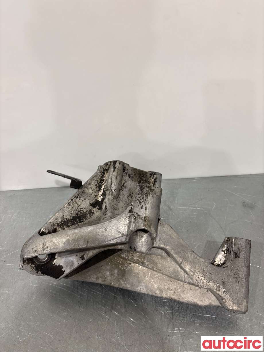 Motorfeste til VW Touareg 2003-2007 (Type I, Fase 1)  (VOLKSWAGEN|070199307B||070199307A)