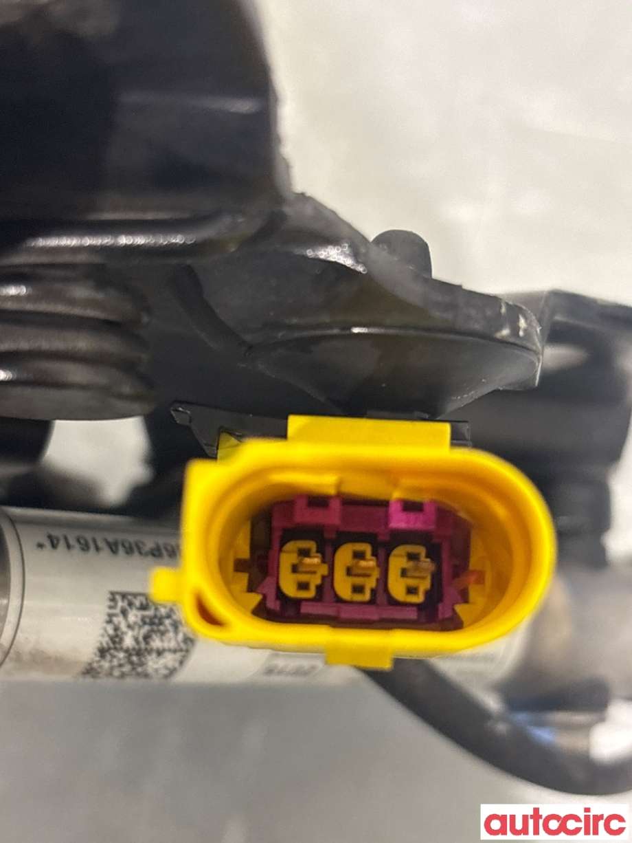 Panserhengsler til Audi A3 2016-2020 (Type III, Fase 2)  (AUDI|8V0823302F|)