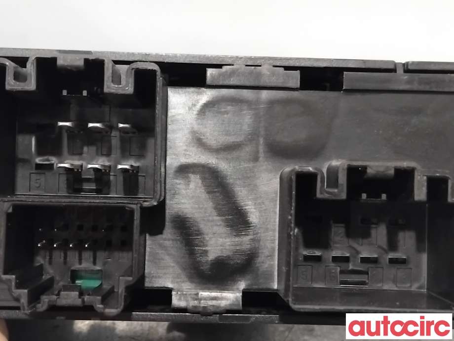 Bryter ruteheis til Ford Transit Connect 2013-2018 Type II, Fase 1  (FORD|2120871|10094259|DT1T-14A132-FA)