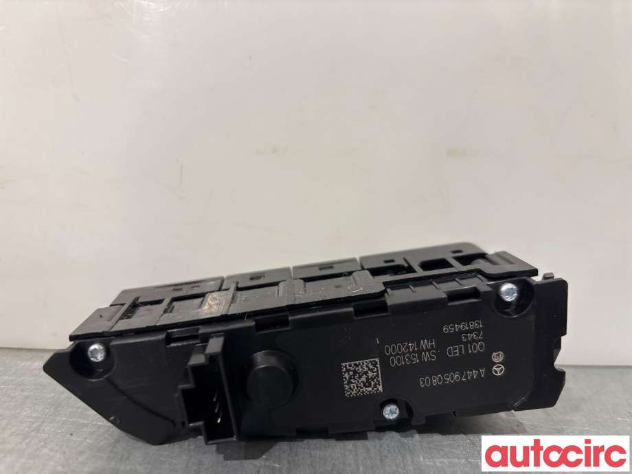 Bryter diverse til Mercedes Vito 2014-->> (W447) (W447) (MERCEDES|A2059056507|)