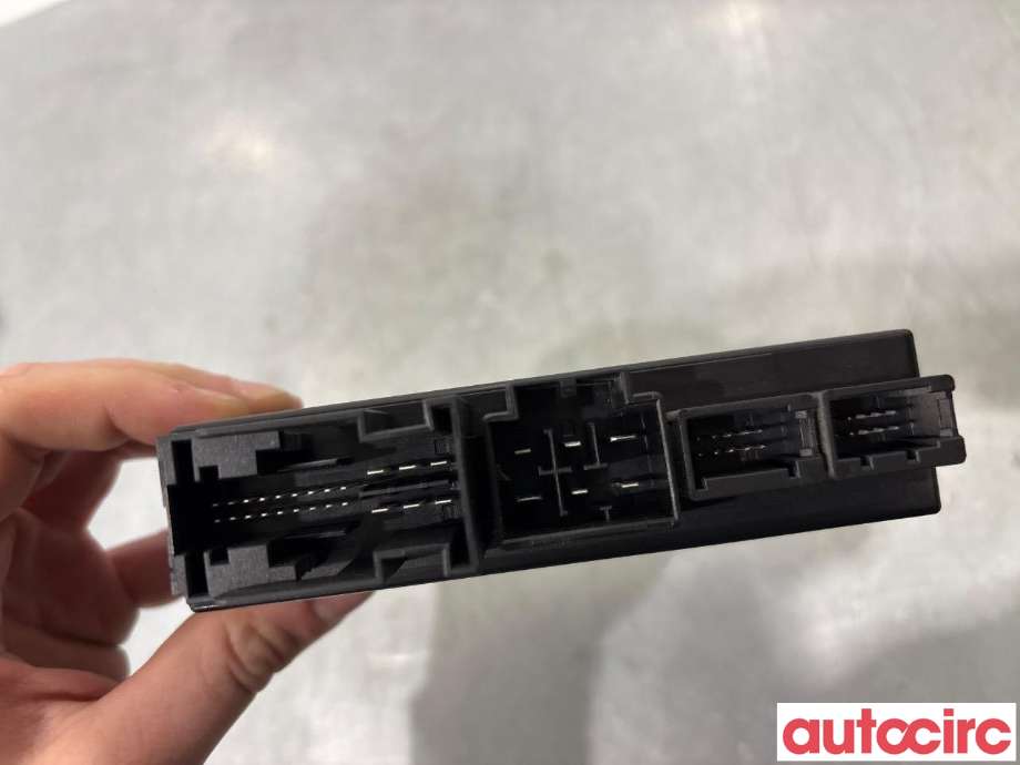 Styreenhet hengerfeste til Mercedes Vito 2014-->> (W447) (W447) (MERCEDES|A4479004910|A4479004105)
