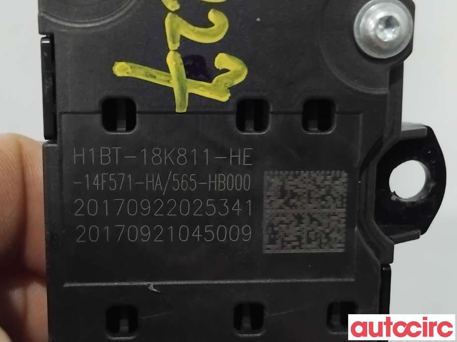 Bryter diverse til Ford Fiesta 2017-->> (Type VII)  (FORD|2410566||H1BT-18K811-HE)