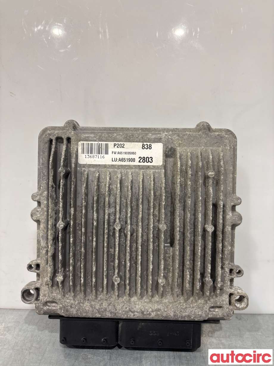Styreenhet motor til Mercedes Vito 2014-->> (W447) (W447) (MERCEDES|A6519002803|0281031244)