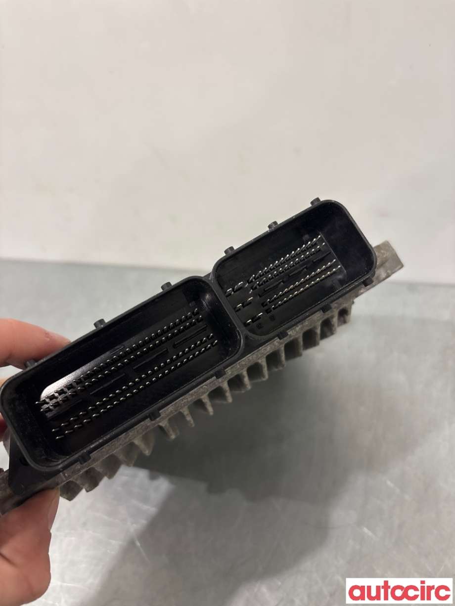 Styreenhet motor til Mercedes Vito 2014-->> (W447) (W447) (MERCEDES|A6519002803|0281031244)