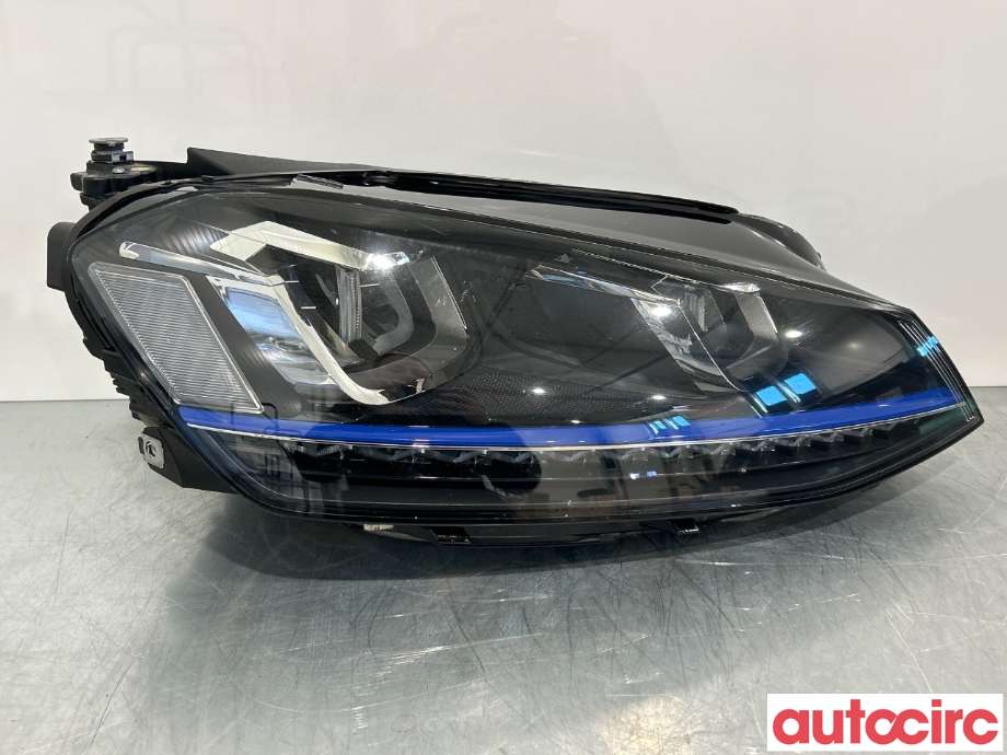 Frontlykt høyre halogen til VW e-Golf, 2014-2017 (Fase 1)  (VOLKSWAGEN|5GE941774)
