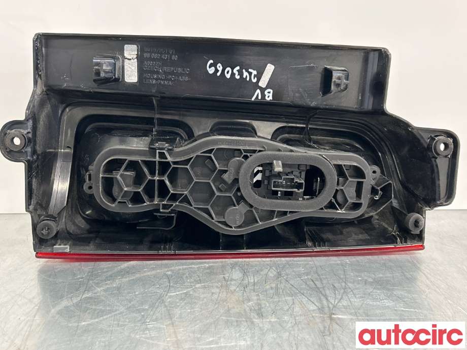 Baklykt venstre til Citroën Jumpy 2016-->> (Type III)  (CITROEN|9808243180)