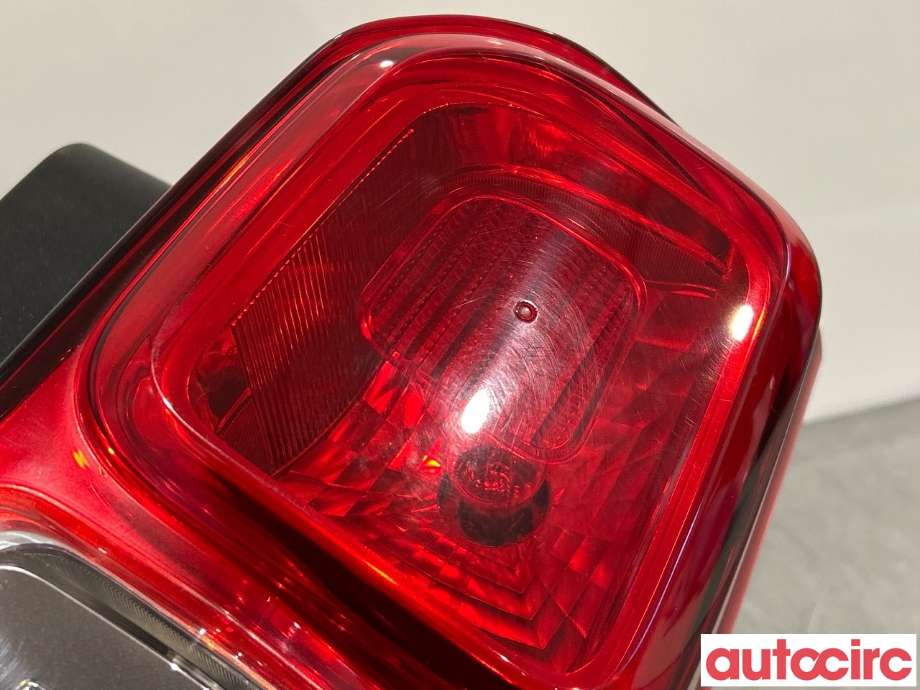 Baklykt høyre til Citroën Jumpy 2016-->> (Type III)  (CITROEN|9808243080)