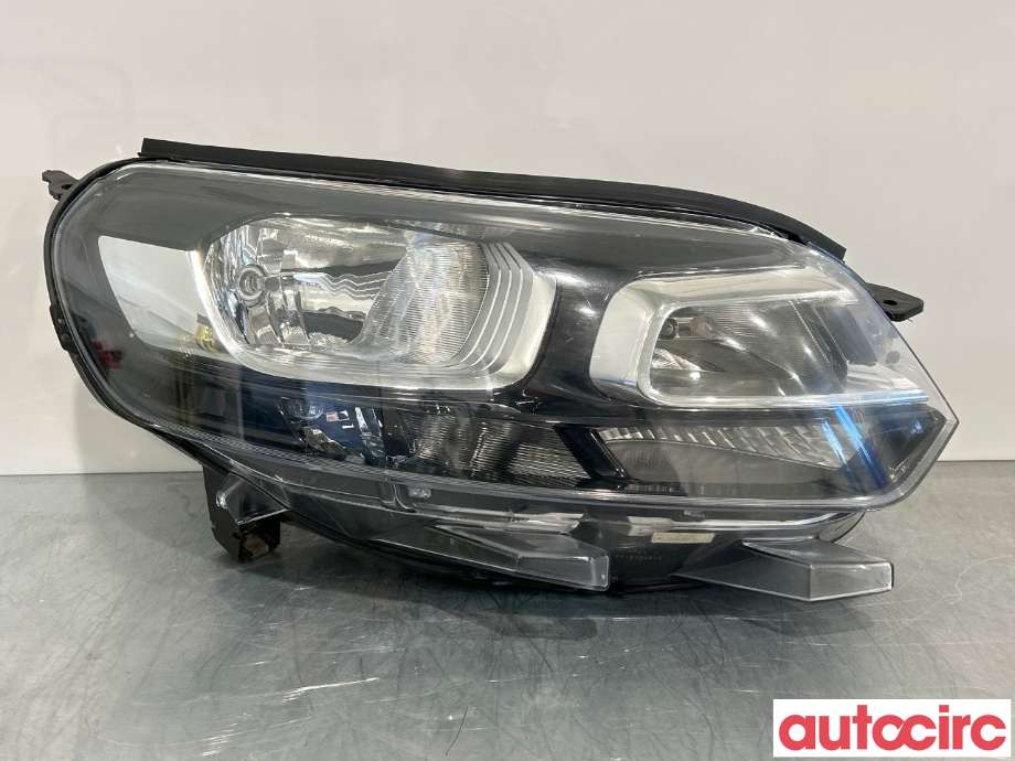 Frontlykt høyre halogen til Citroën Jumpy, 2016-->> (Type III) (CITROEN|9808567680)