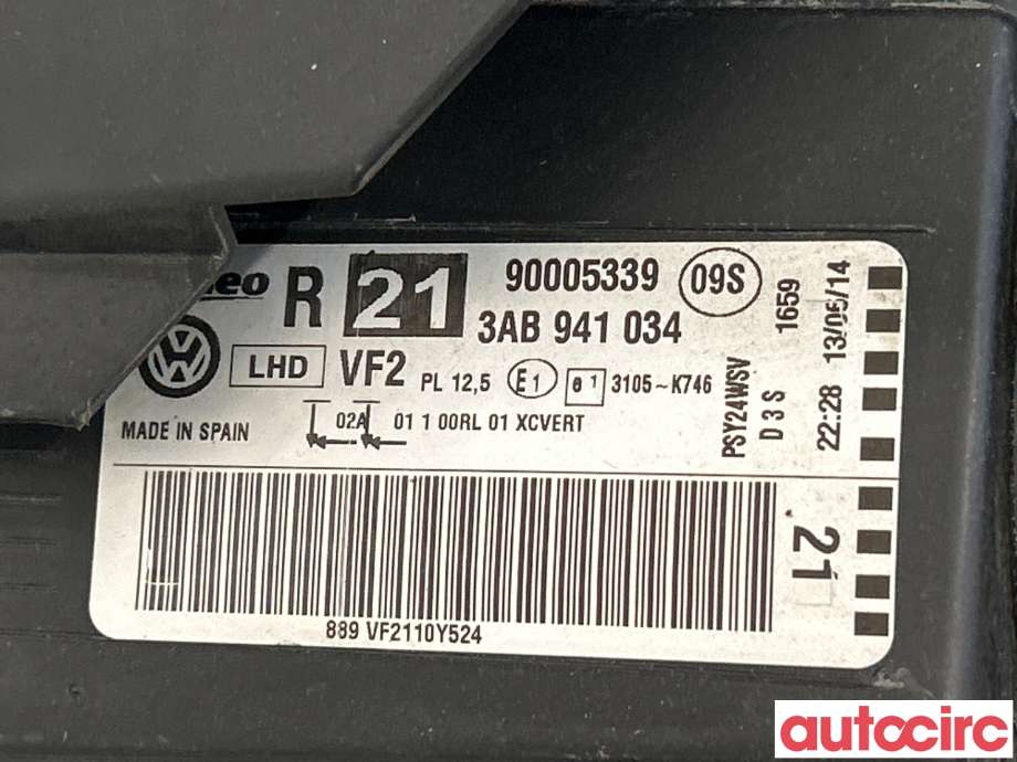 Frontlykt høyre xenon til VW Passat 2011-2015 (B7) (B7) (VOLKSWAGEN|3AB941044|3AB941034)