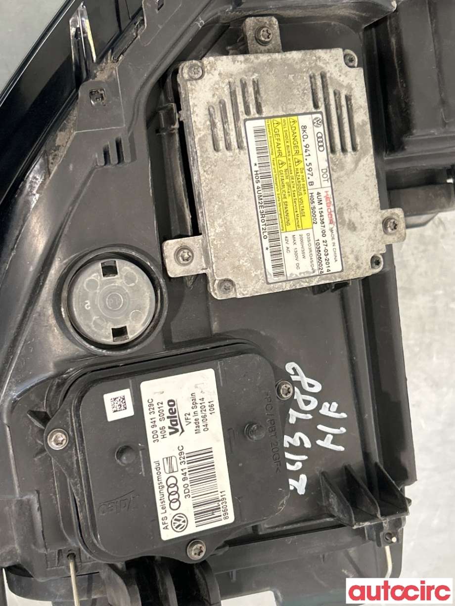 Frontlykt høyre xenon til VW Passat 2011-2015 (B7) (B7) (VOLKSWAGEN|3AB941044|3AB941034)